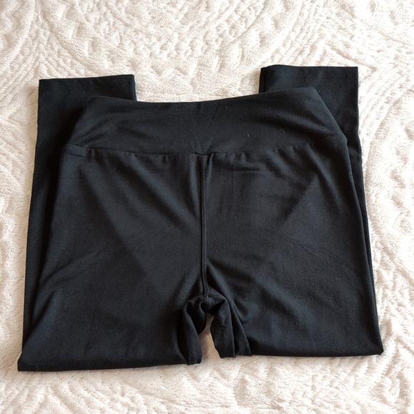 Grace & Lace Black Leggings Size One Size Length 19" Inseam - Picture 3 of 5